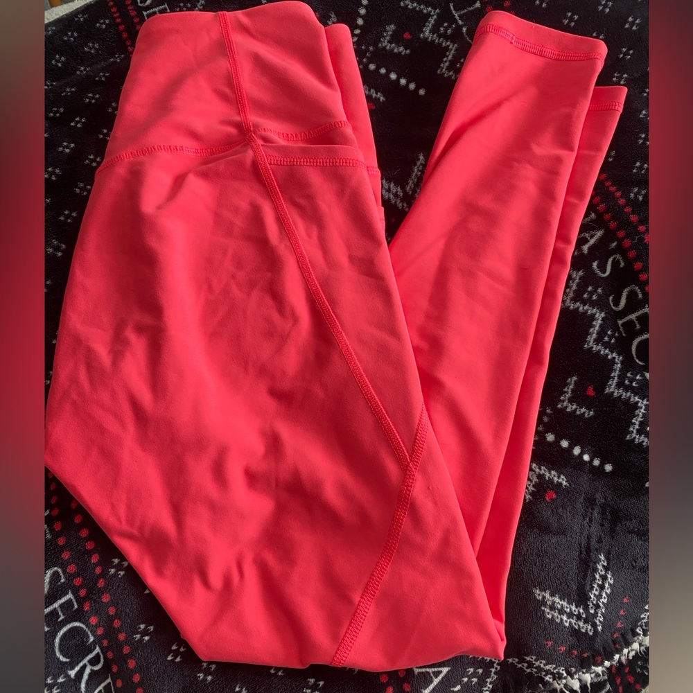 hot pink leggings